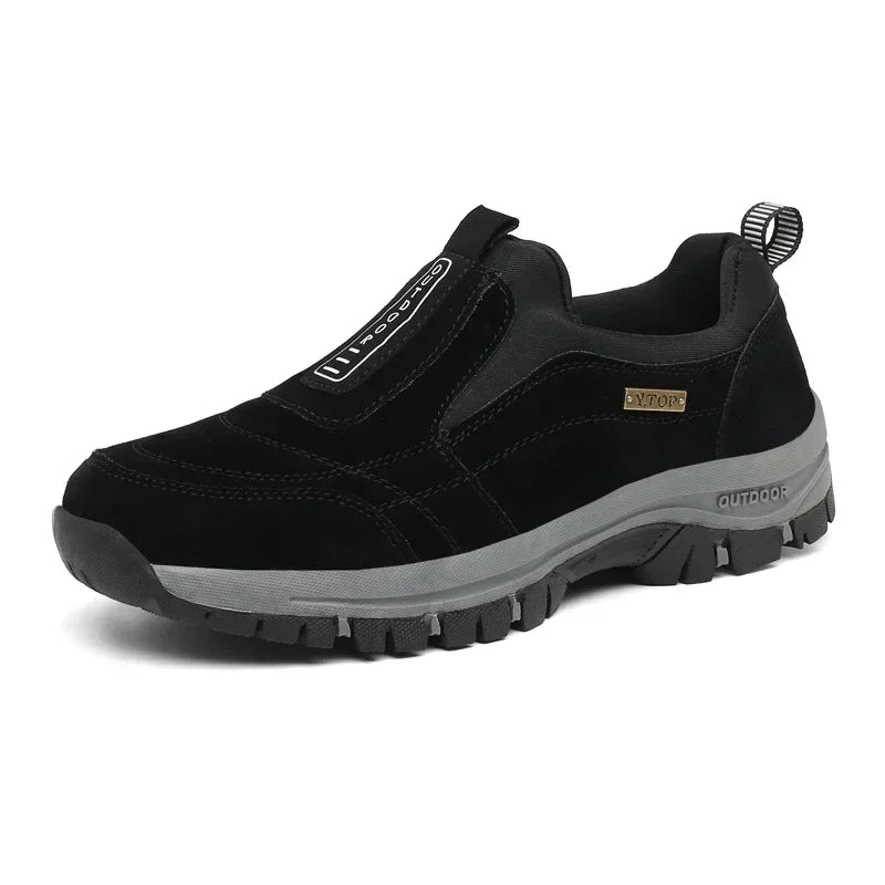 Black / 11
