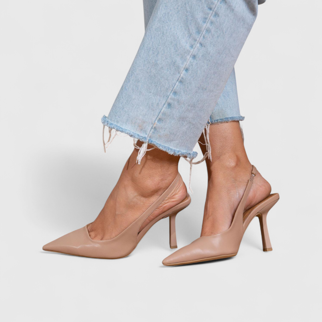 Beige leather / 7.5